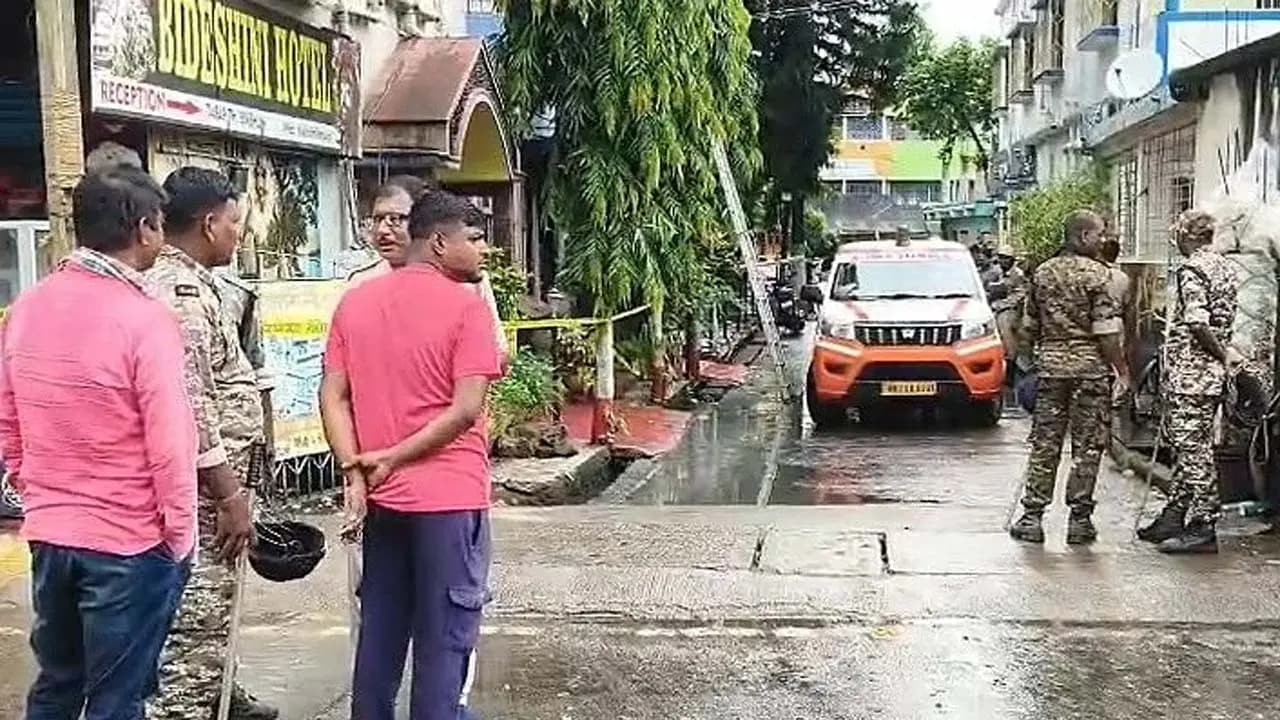 Tarapith Hotel Fire Update: Owner of the Tarapith hotel arrested following the fire incident death toll rises to seven 
