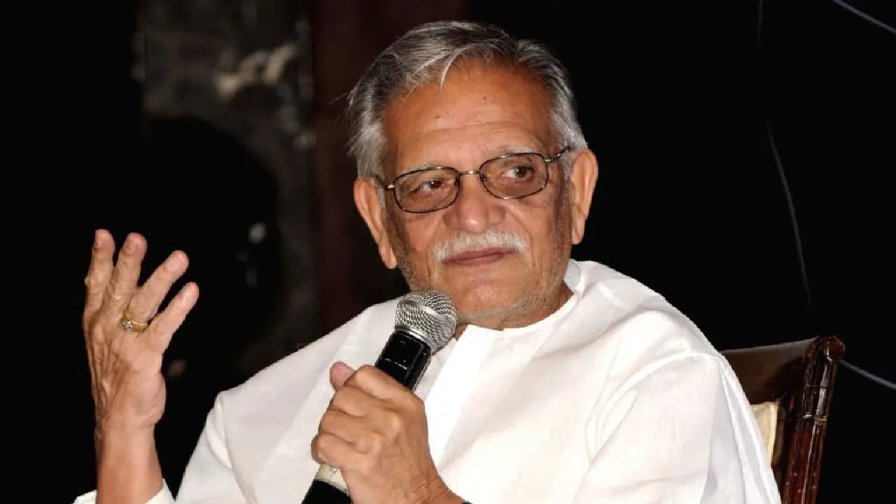 Gulzar Hilariously Busts Fake WhatsApp Poems in His Name