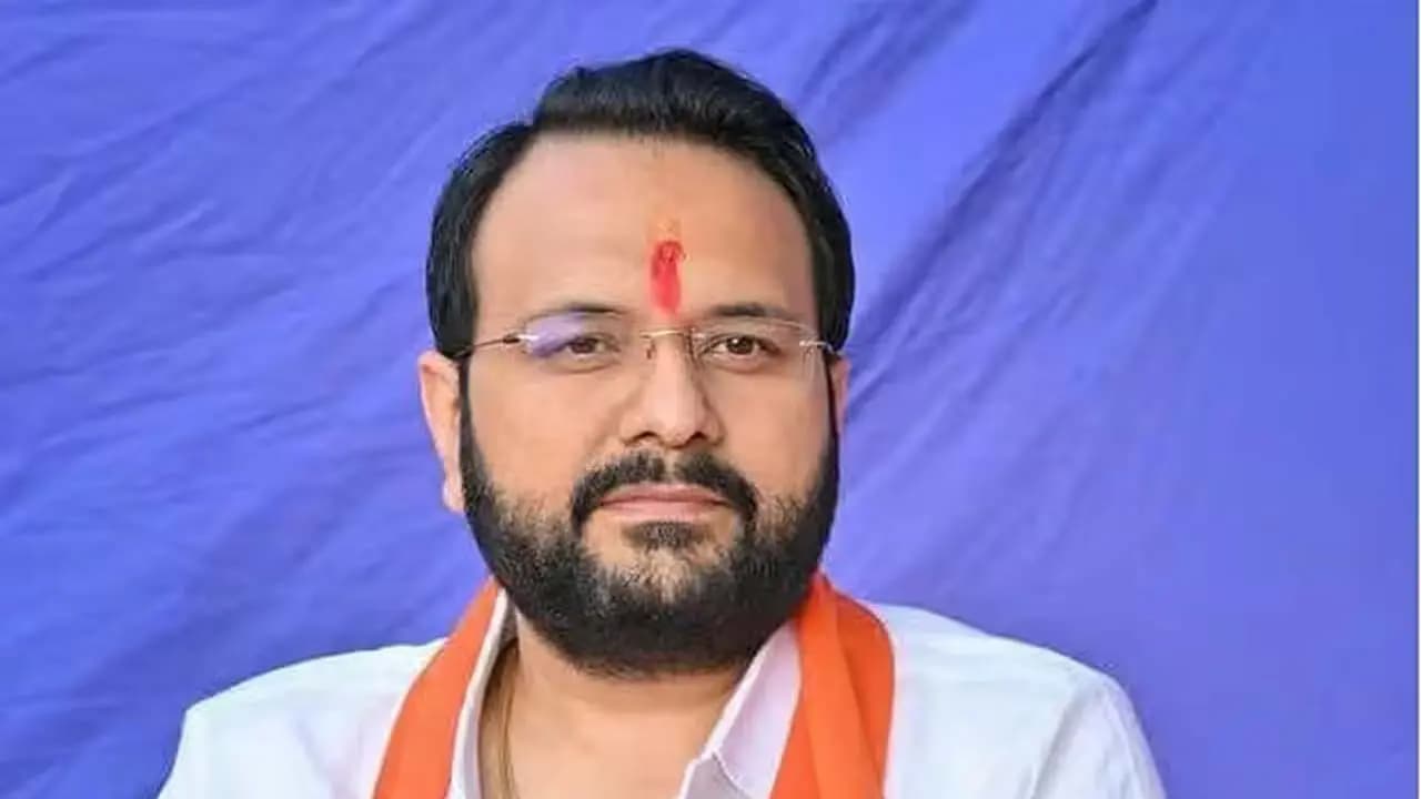 Bharatiya Janata Yuva Morcha: Hemang Joshi is the new face of the BJPs youth wing is this new challenger stepping into the arena on behalf of the BJP to connect with the youth