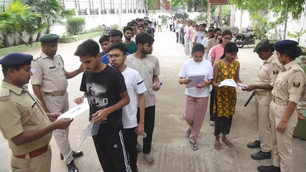 NEET UG Paper Leak: Centre tells Supreme Court that NEET exam system is foolproof difficult to breach in paper leak case