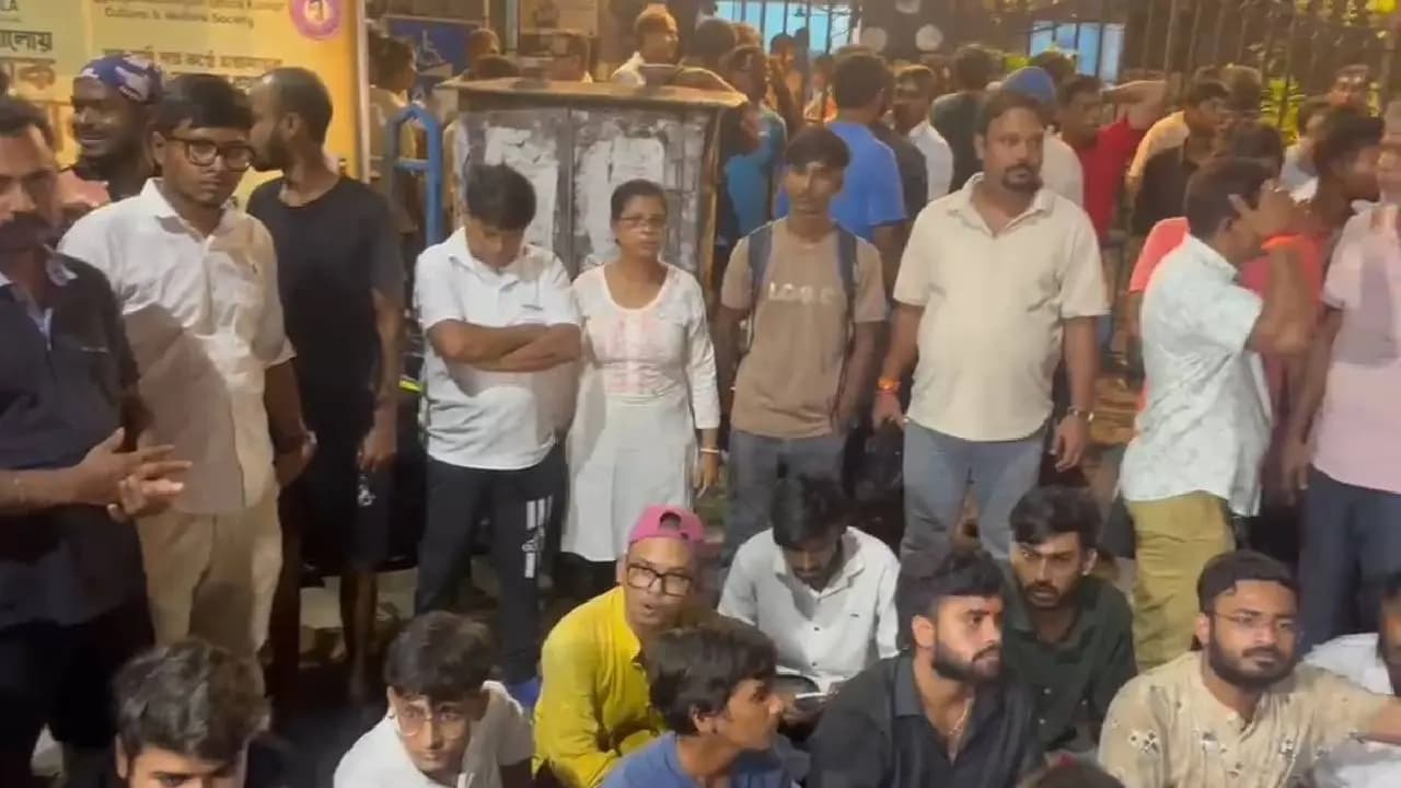 CPM, ABVP Clash: Tensions Erupted in Jadavpur University Over GB Meeting Altercation Between ABVP And Left Wing Student Organization, Four Injured