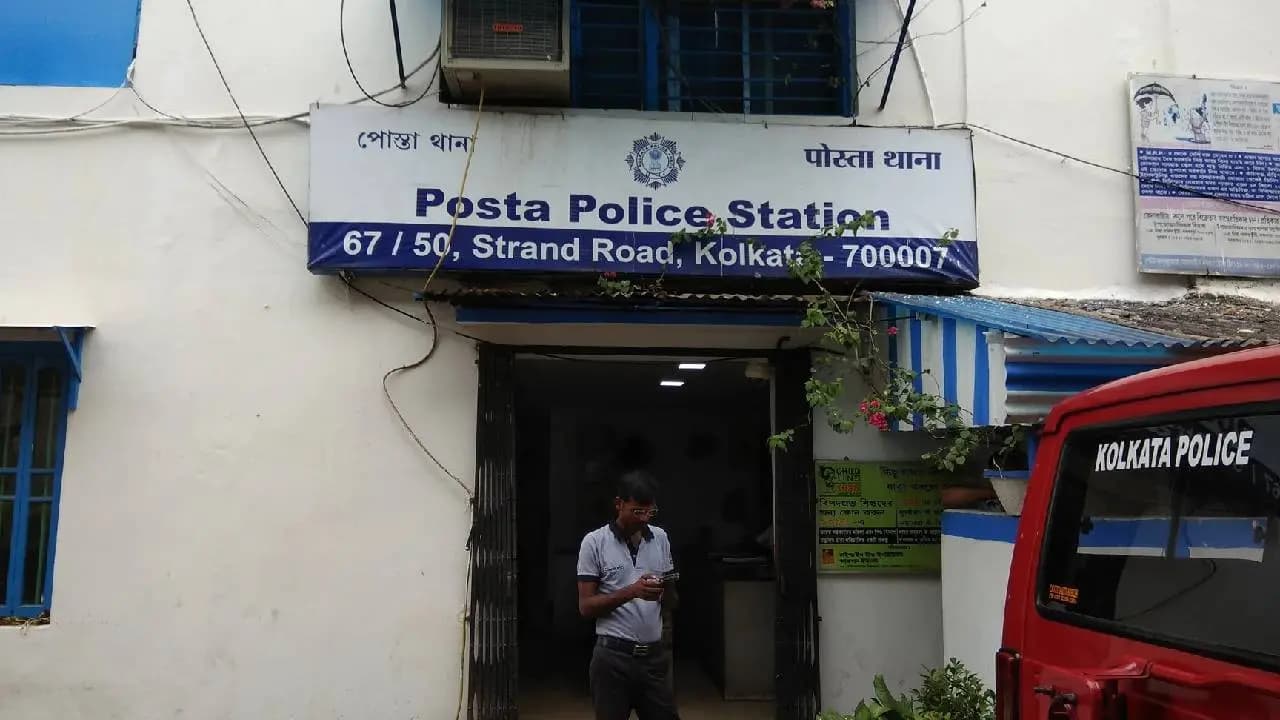 Daring Robbery in Broad Daylight in Kolkata