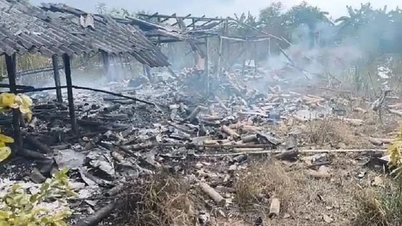 Huge blast in a firecracker factory in Champahati several workers severely injured