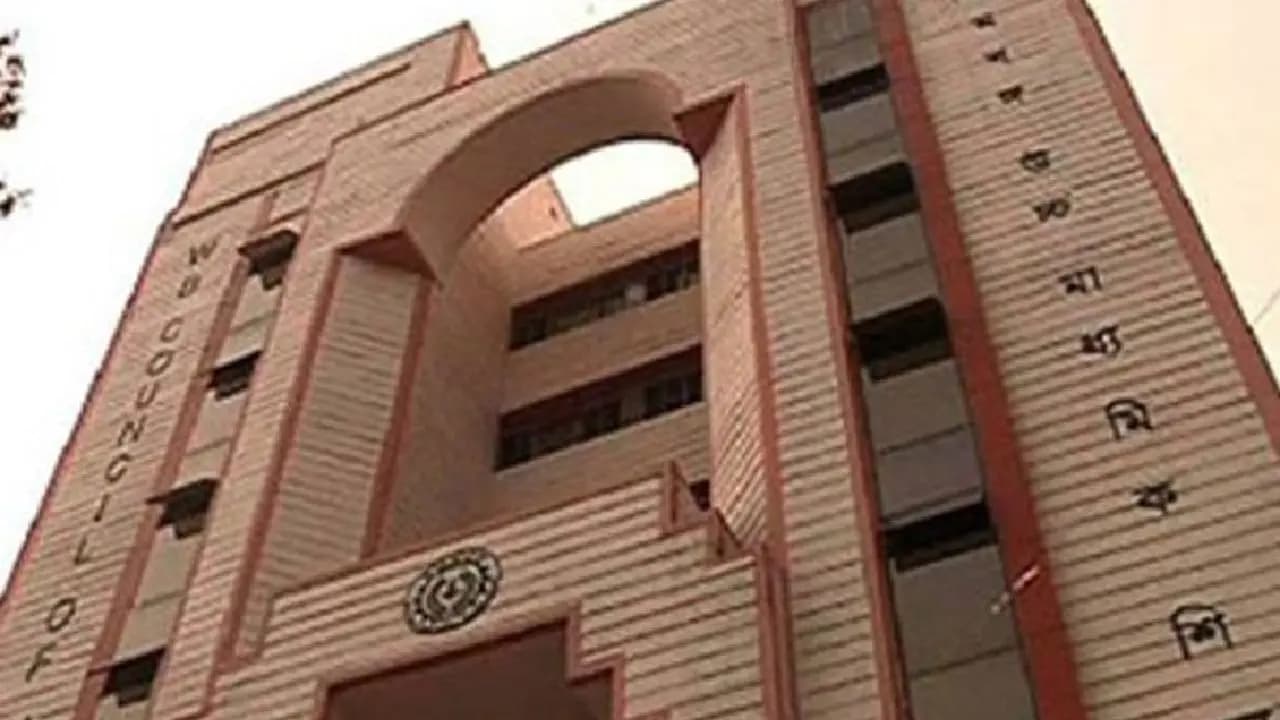 WBCHSE delays Higher Secondary 3rd Semester Admit Card Release date The exam model question papers will be published soon