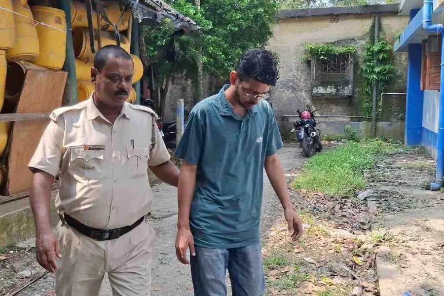 STF takes into custody software engineer arrested from Delhi on suspicion of being a Pakistani spy
