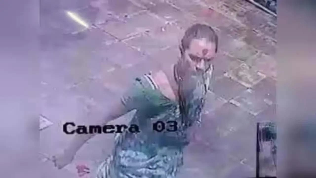 Man posed as transgender and physically assaulted a woman in Mumbai Powai