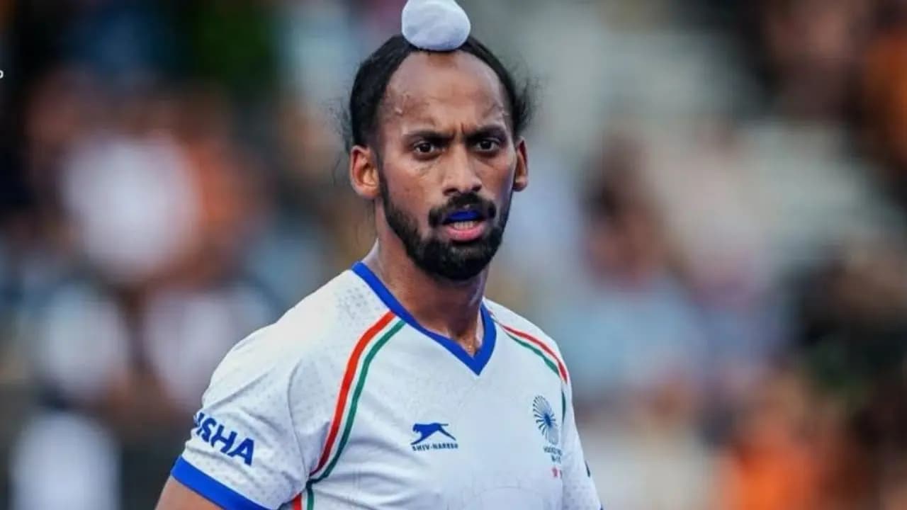 Indias World Cup hopes hang by a thread after defeat to the Netherlands 
