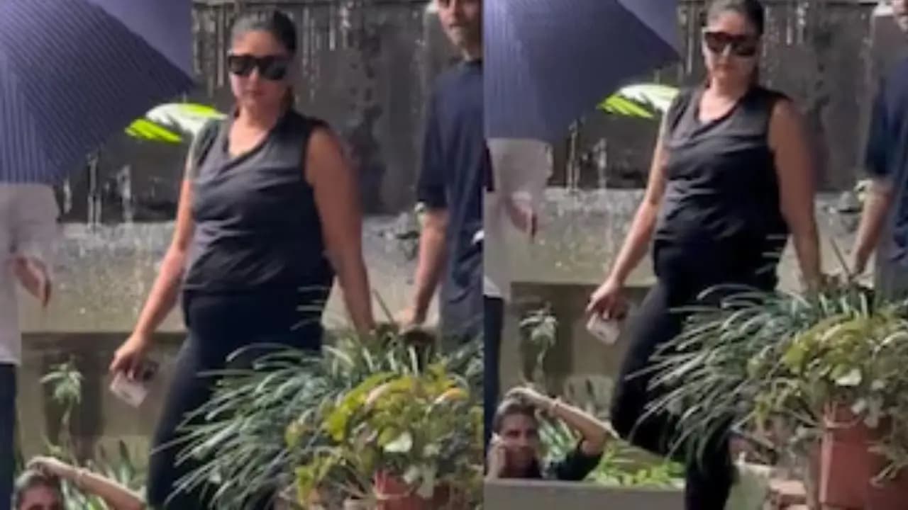 Kareena Kapoor reacts to her pregnancy rumour reveals reason behind it