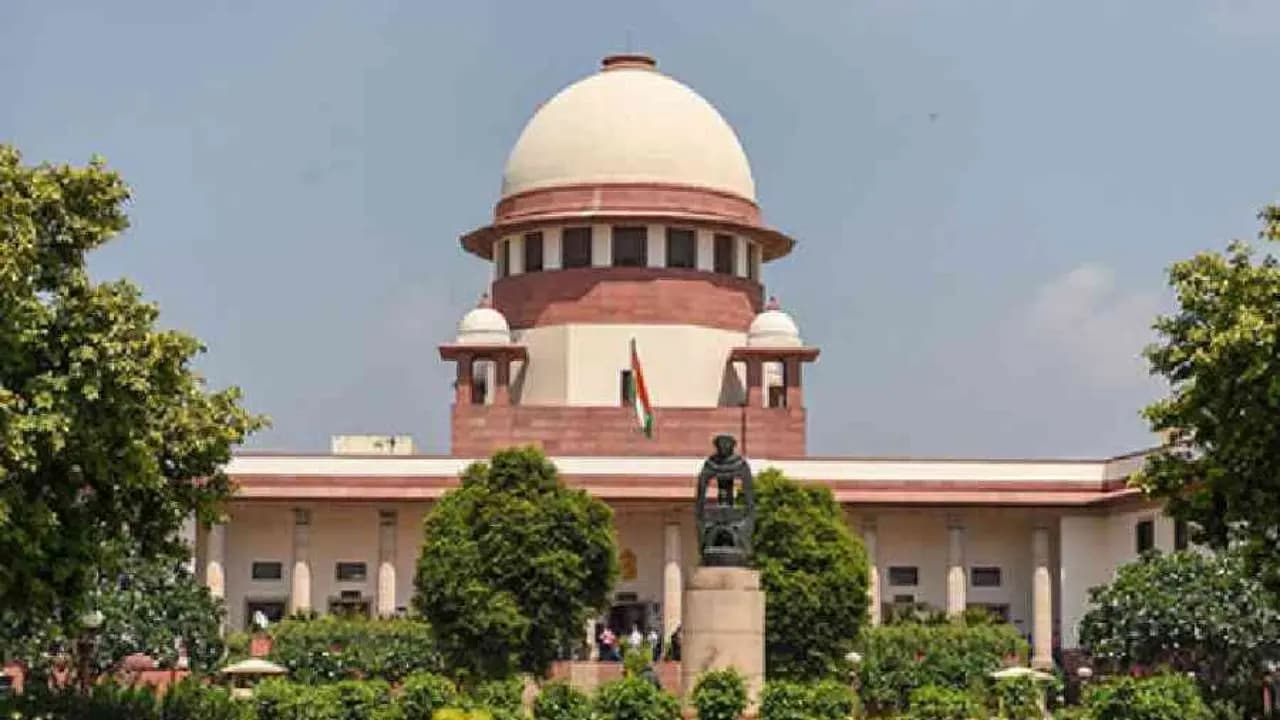 SC on Three Language Policy: Supreme Court observes children should not face pressure seeks proper solution to CBSEs three language policy