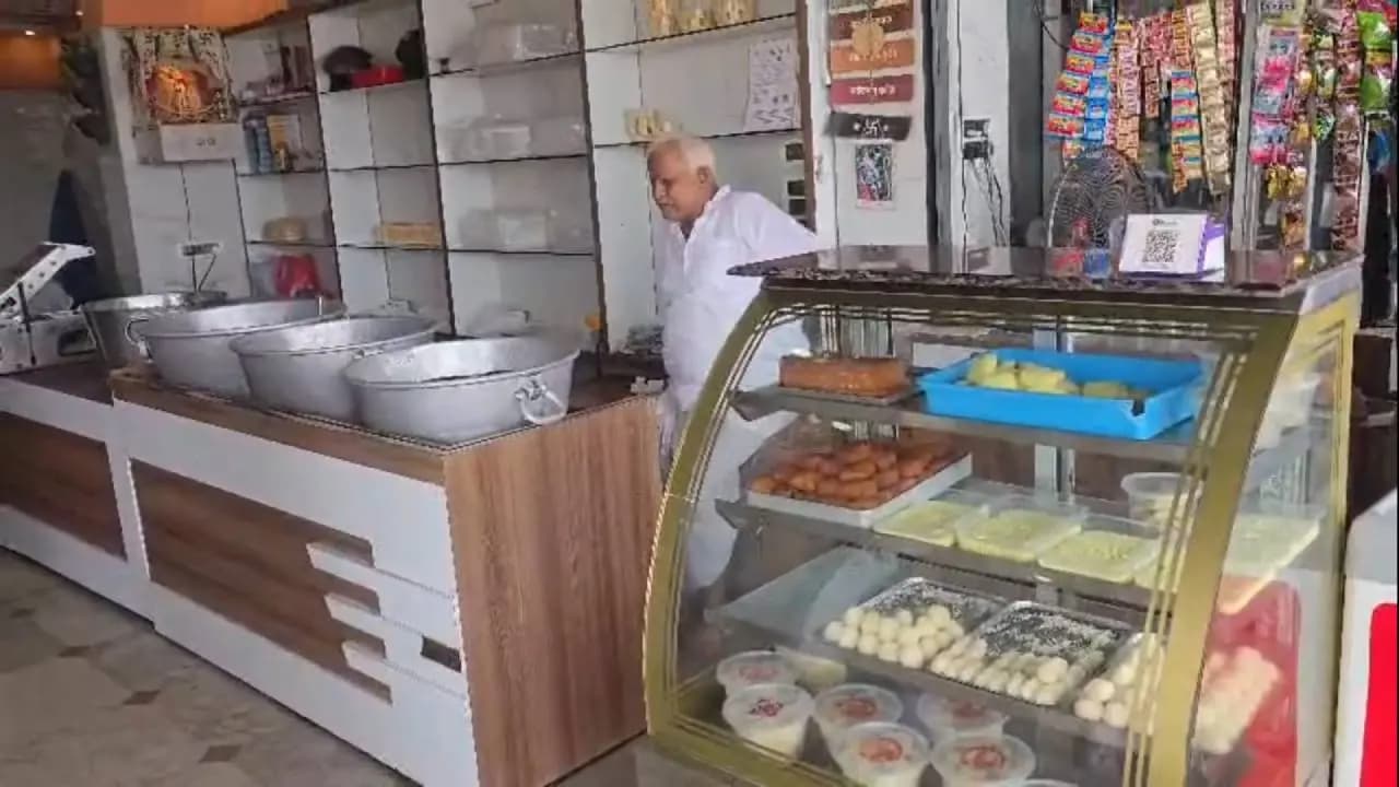 Shaktigarh Famous Langcha: Rising Sugar Prices Sour Business for Shaktigarh’s Famous Langcha Sweets