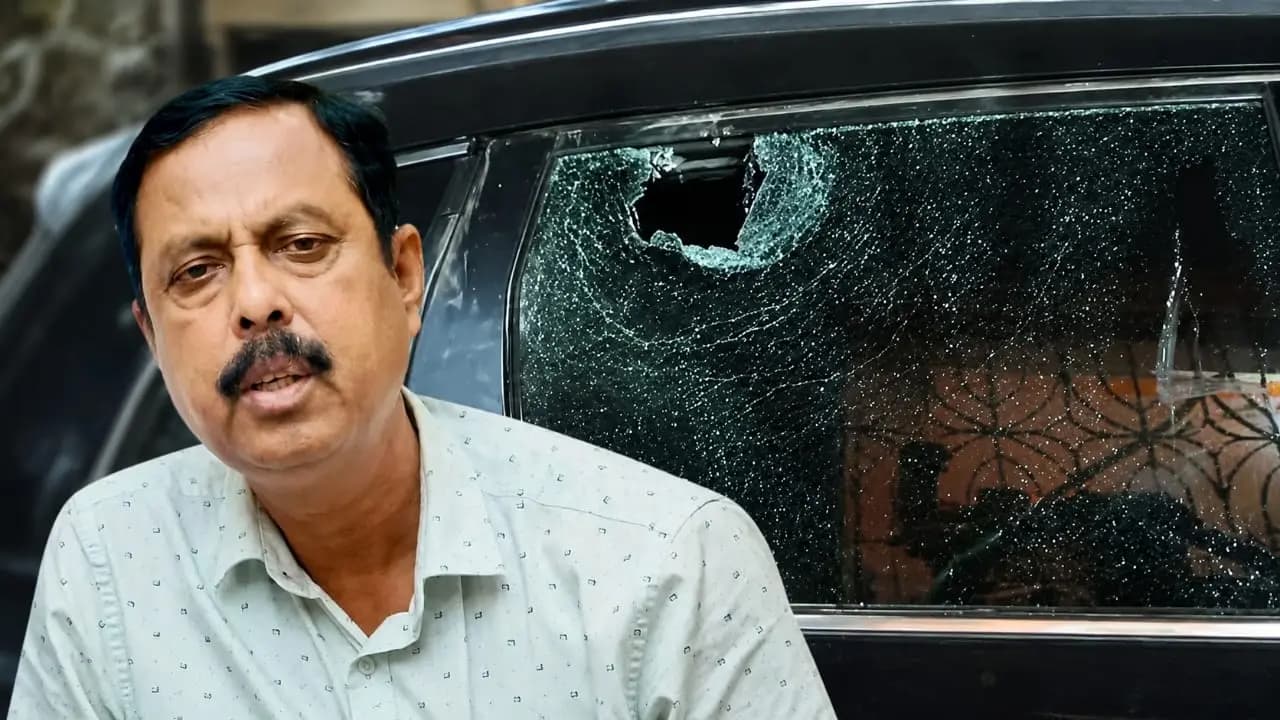 Former ISF Leader Arabul Islam Car Attacked, From Stone Pelting To Bomb Throwing, None Injured