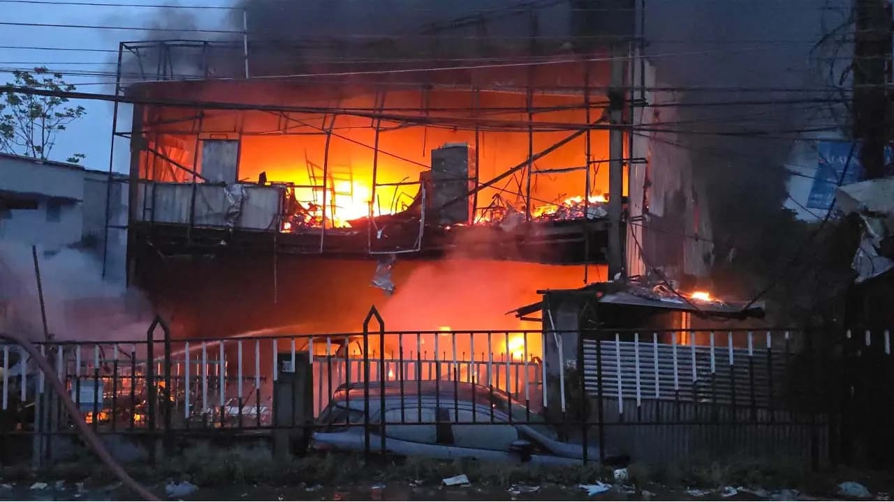 Massive fire in Kolkata: Car service centre near the airport gutted at dawn 