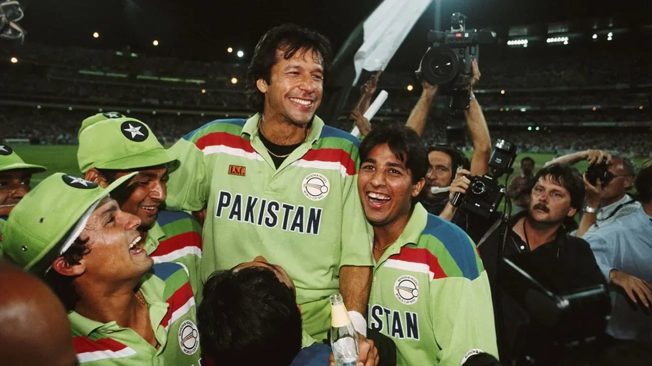 Former India cricketer choses Imran Khan as captain of Asia Test eleven, Dhoni not in team