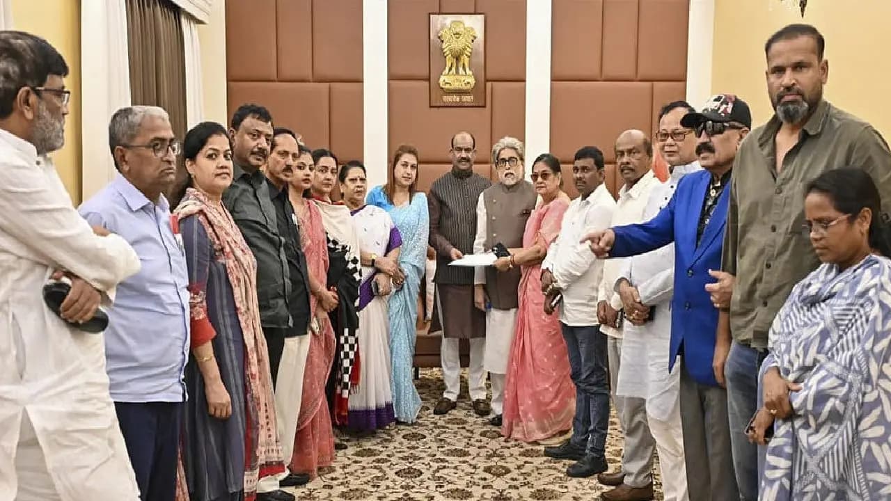 TMC-NCPI Big Update: sources calimed Supreme Court Notice To 20 Trinamool Rebel MPs