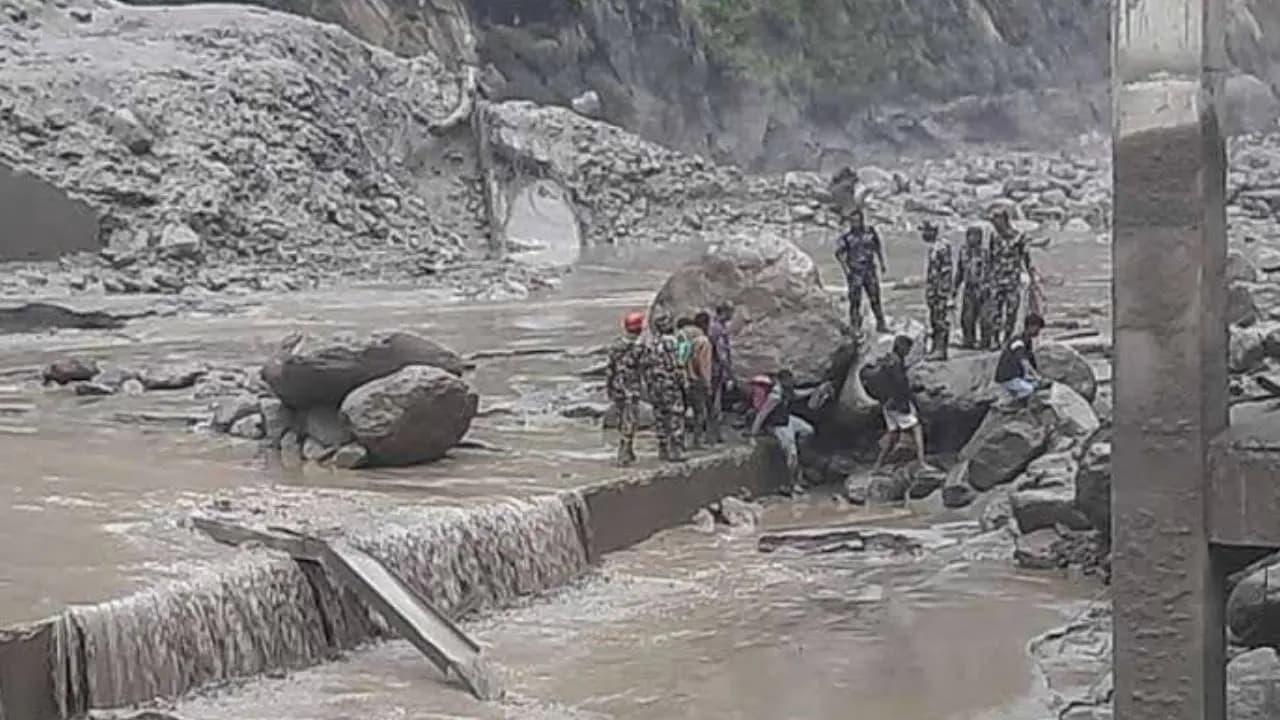 Nepal flash flood: Death toll reaches 95 so far thousands missing