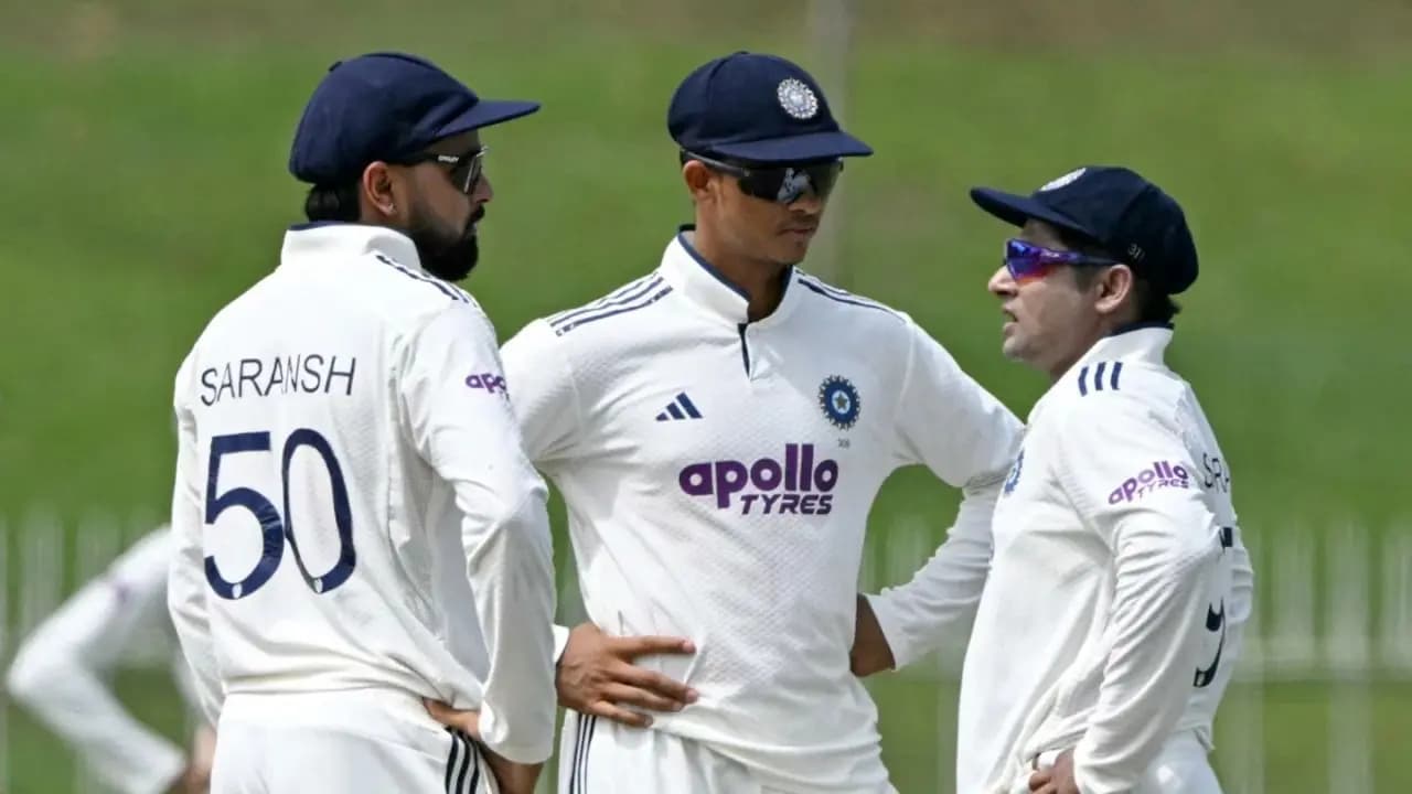 Sarfaraz Khan made sure to make his presence felt by trying to get into the head of Sri Lanka captain Dhananjaya de Silva