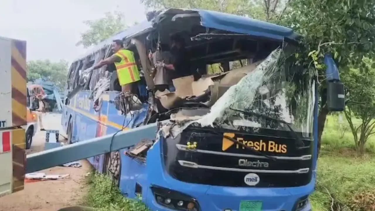 Telangana bus truck accident six dead 12 injured in Suryapet