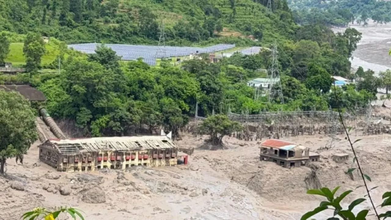 Flash Flood in Nepal: Red Alert issued in North Bengal