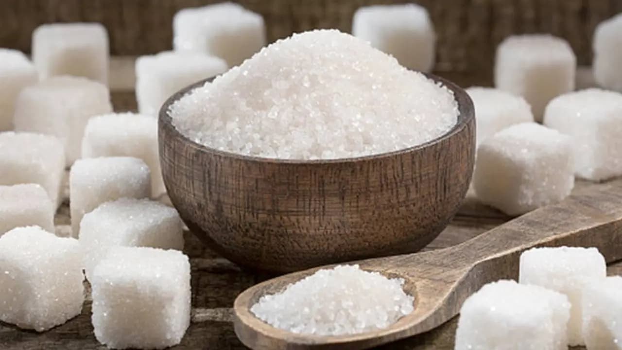 Sugar Prices Fall Across India as Government Measures Boost Supply; Retail Rates Expected to Ease Soon
