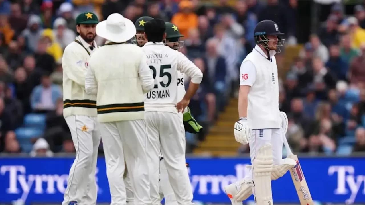 Former Pakistan cricketer Ramiz Raja has warned that the team is losing its fan base due to poor performances
