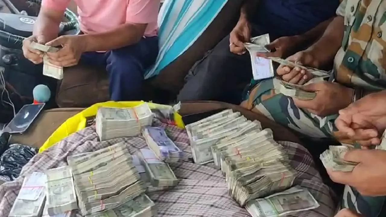 Over 22 Lakh Rupees Notes Found Under Bus Driver Seat in Coochbehar, Police Detained Two