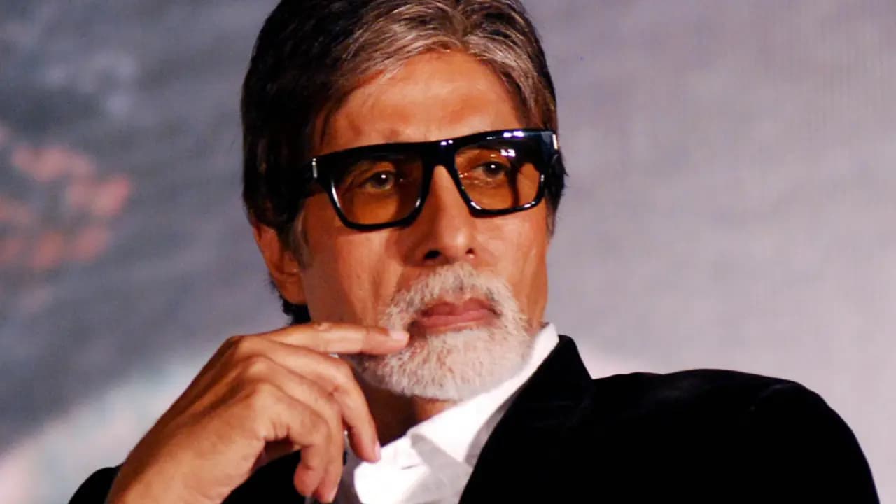 Nepal Flash Floods: 'Unbearable To Watch' Amitabh Bachhan on Disaster