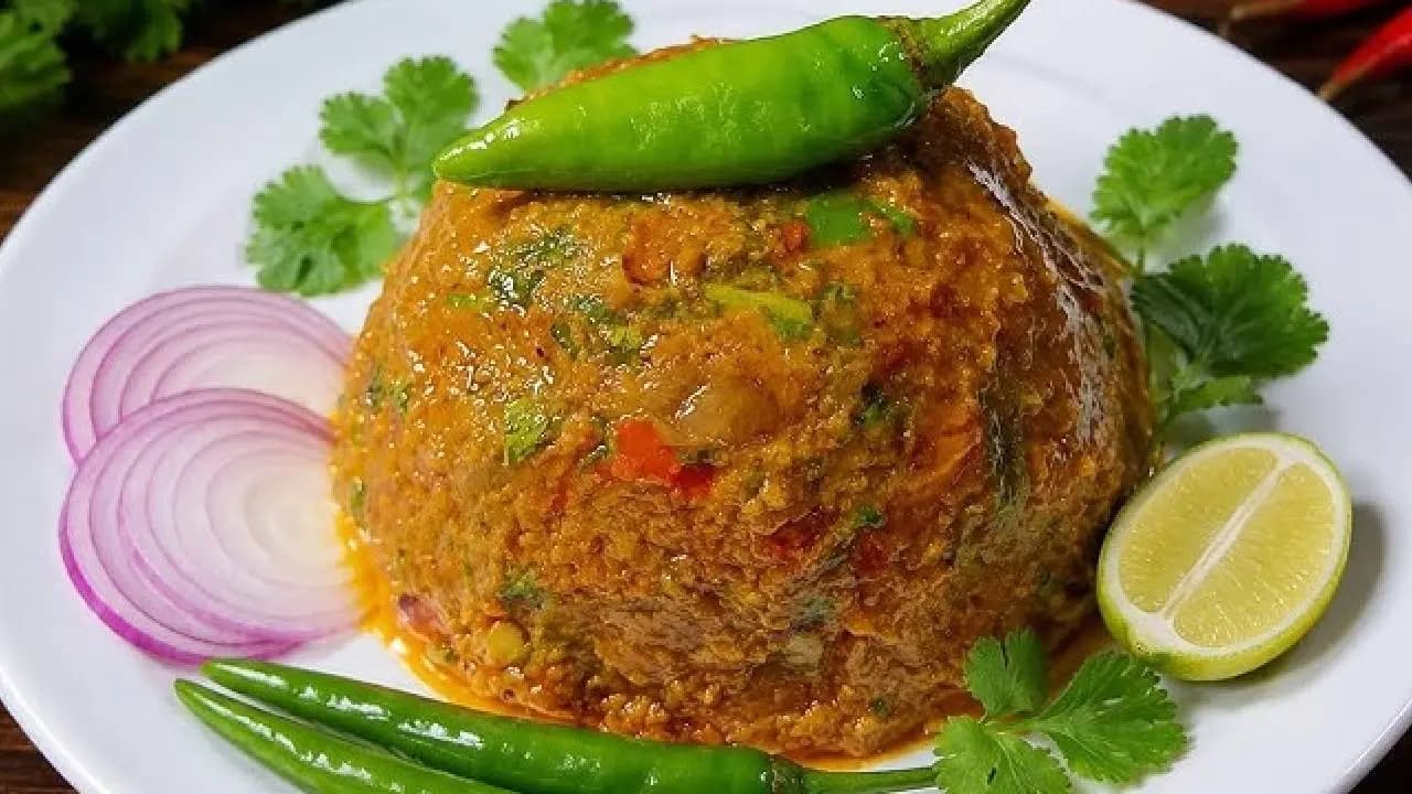 Potol Chingri vorta: How to cook this bengali recipe 