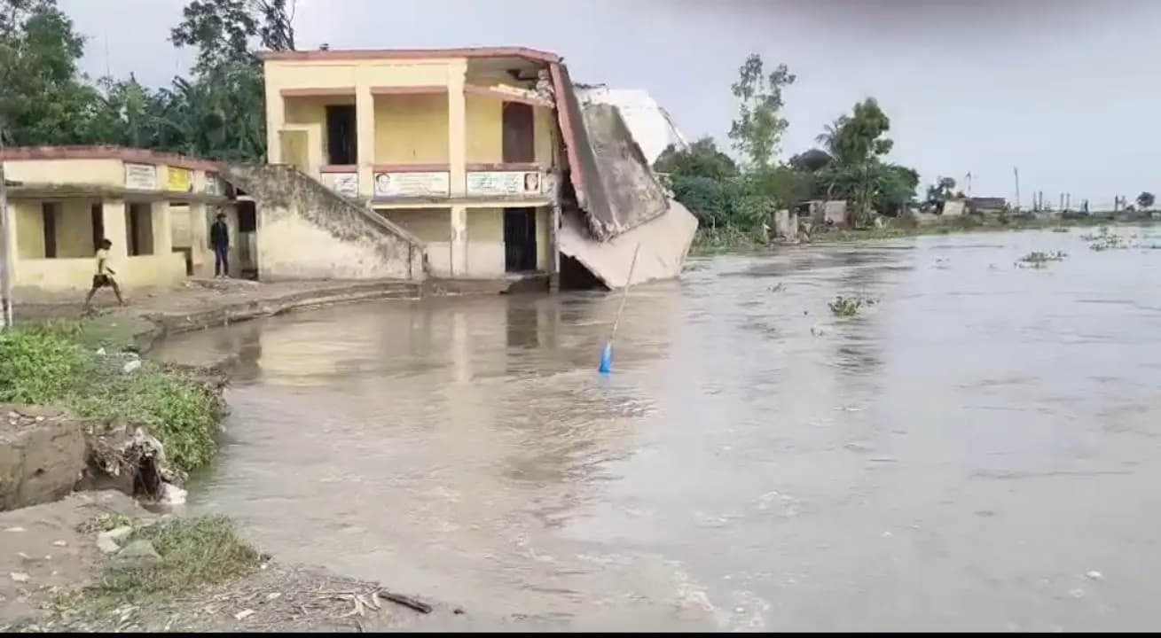 Primary School Collapses into Ganga River in Malda