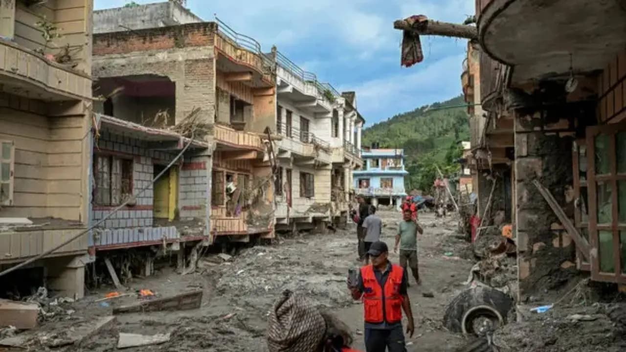 5 Chhattisgarh Friends Escape Nepal Floods After Stopping for Tea