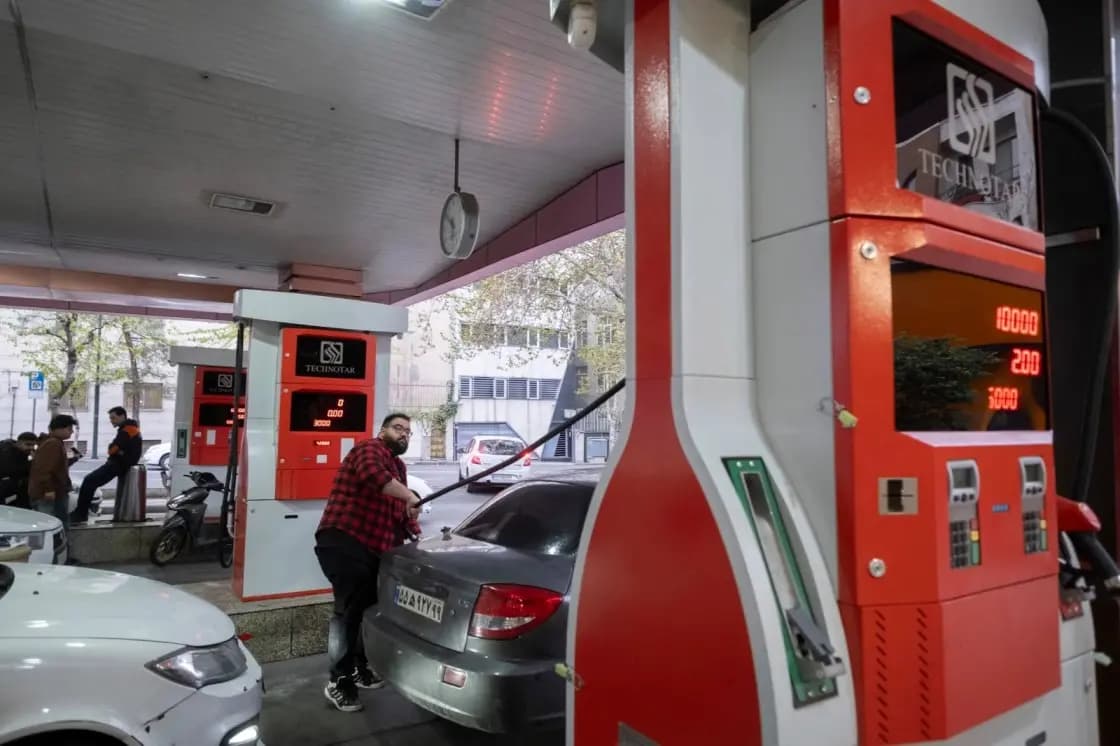 Viral News: Petrol at Just Rs 8 Per Litre? Indian Vlogger s Viral Video From Iran Stun Internet