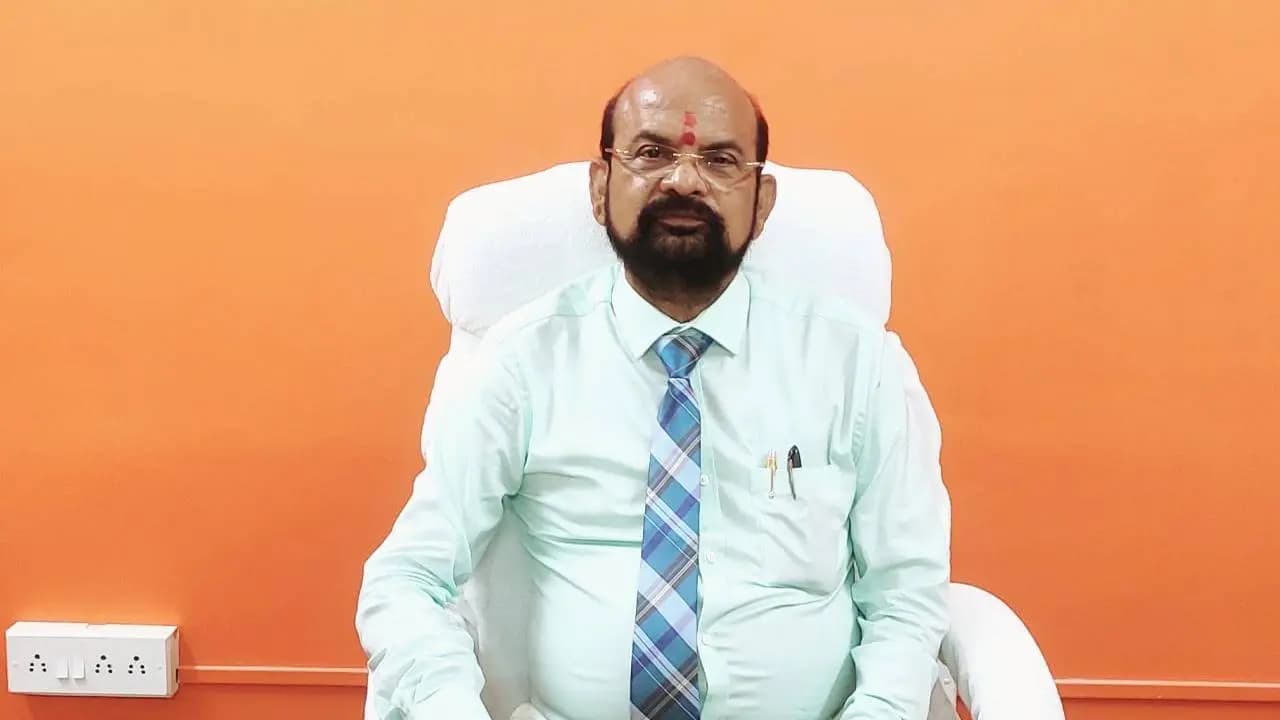 Malda Municipality Chairman going to Resign in the Month of September