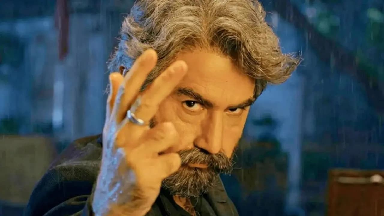 Jeet starring Keu bole biplobi keu bole dakat movie deleted scene released 