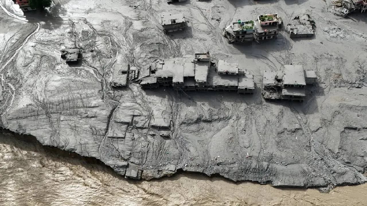 Tibet Flash Flood Hits Nepal School: Teachers Fight to Save Students Many Missing 