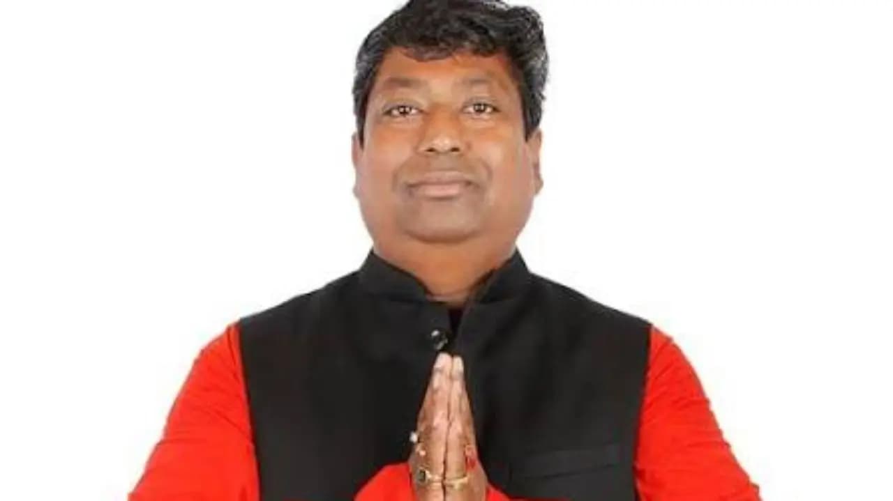 Beleghata TMC leader Raju Naskar accused of extorstion