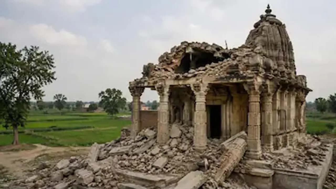 Hindu Temple Demolition In Pakistan
