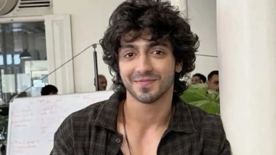 Ahaan Panday Private Instagram Account Controversy: Reddit Reacts to OnlyFans Follow Rumours