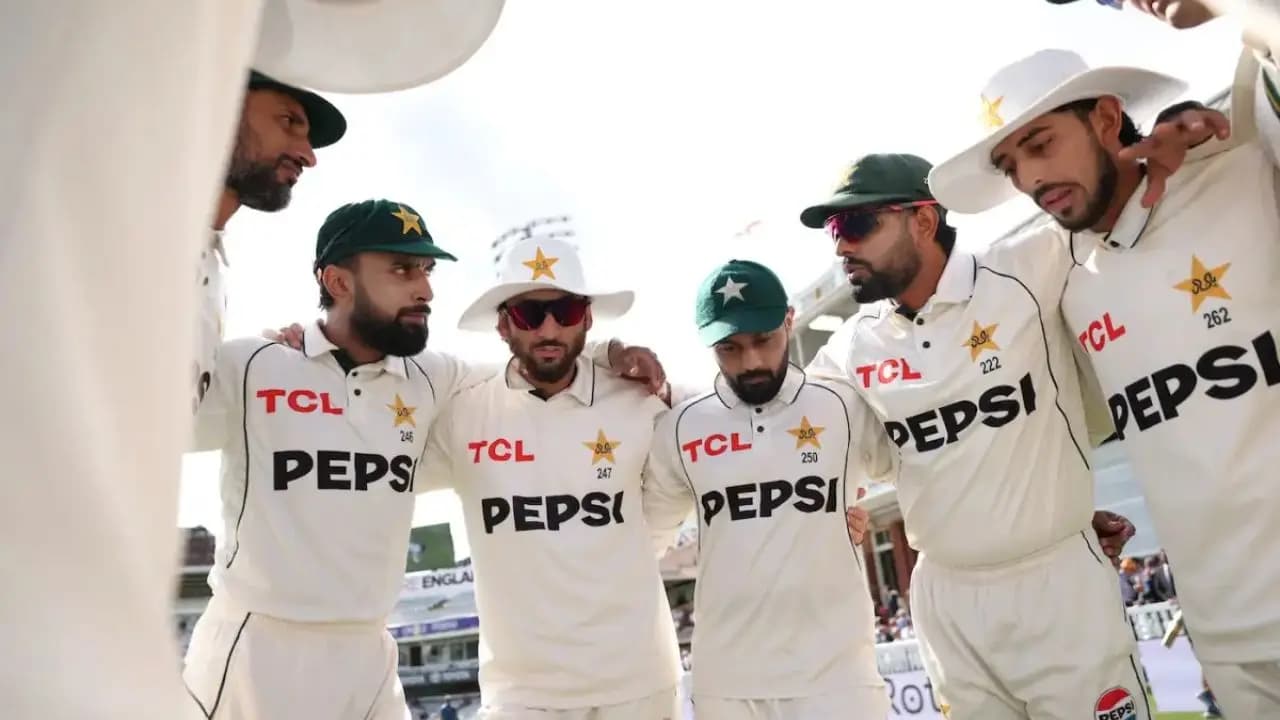 Pakistan posts coach vacancy on LinkedIn gets hilarious replies
