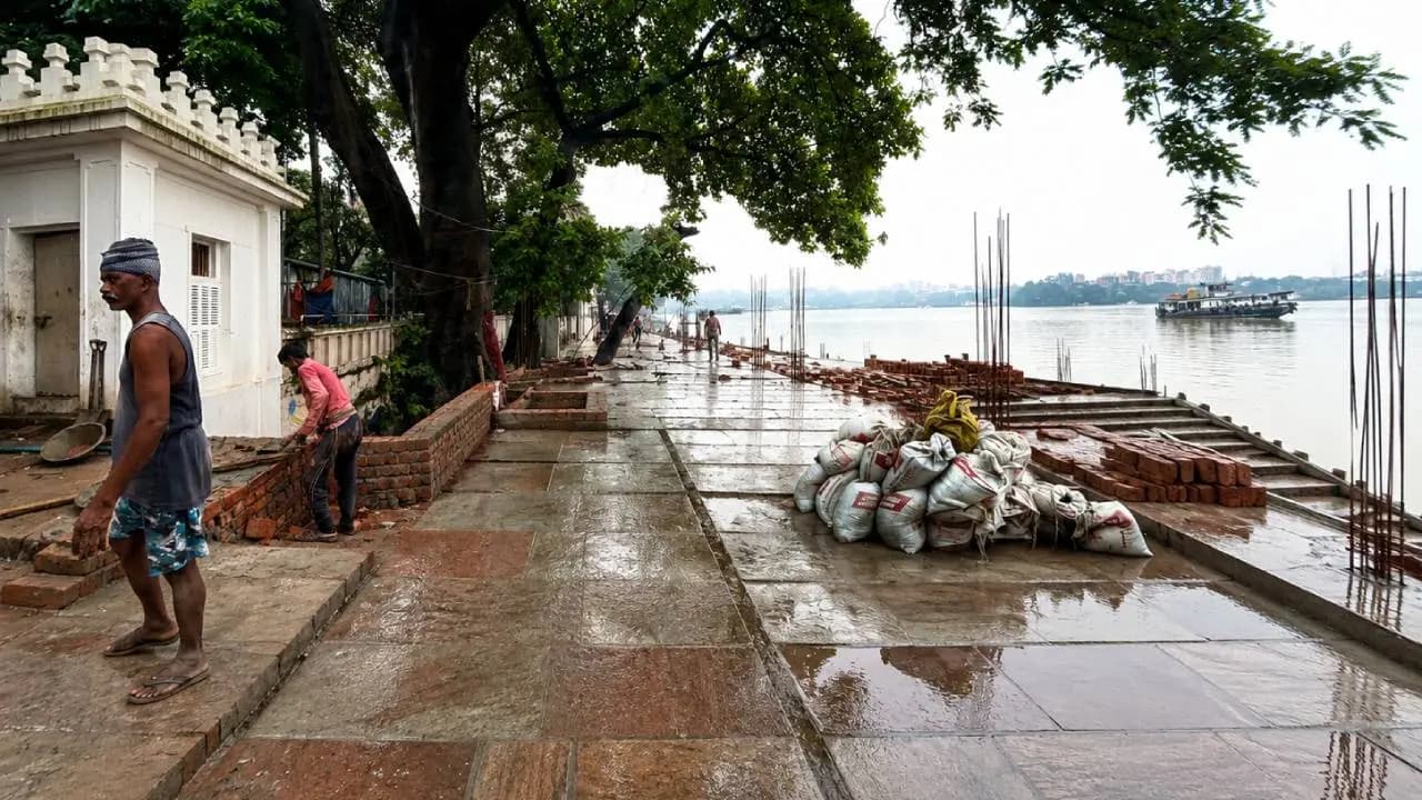 Kolkata’s Kumartuli Ghat to Shine in New Avatar Ahead of Durga Puja