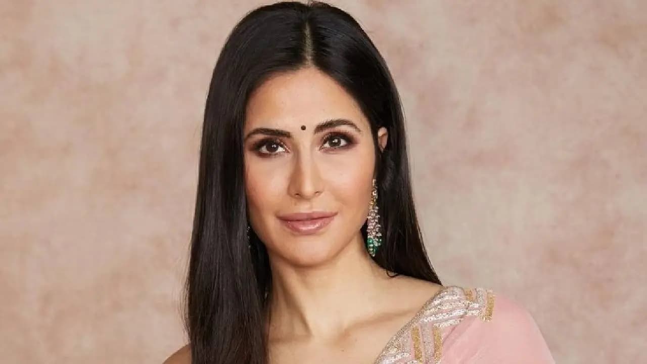 Katrina Kaif faces discomfort during live session video goes viral
