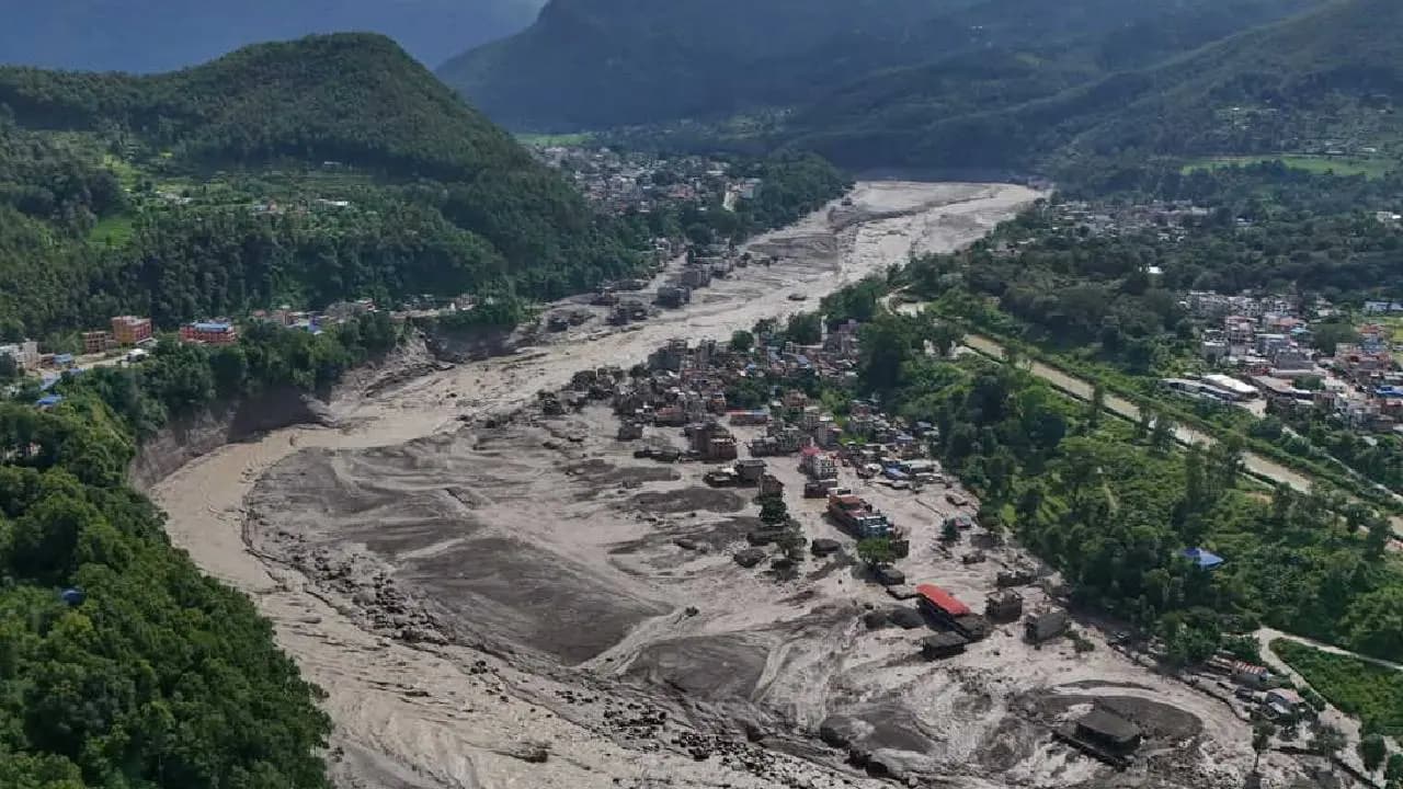 Nepal Flood Disaster: ​Nepal Flood Warning System Failed Came 38 Minutes Too Late After Deadly Avalanche