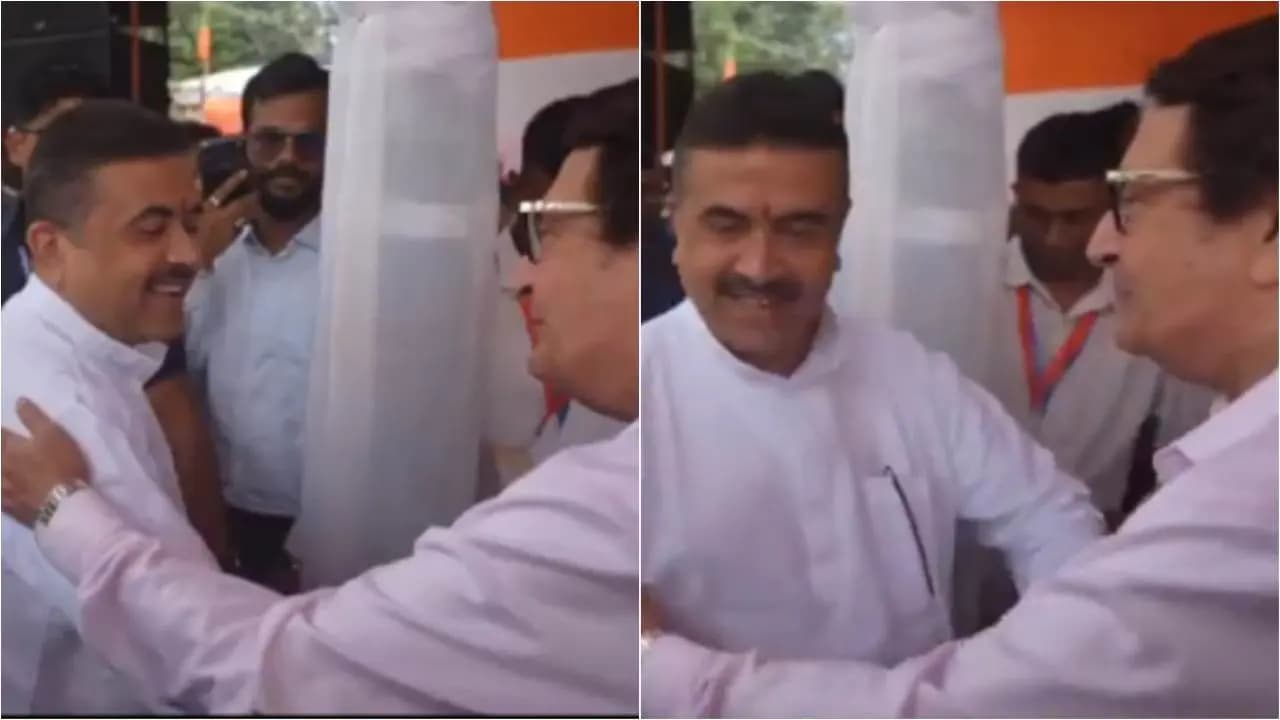 CM Suvendu Adhikari touched Ranjit Mallick feet to pay his respects in 100 years celebration of Uttamkumar 