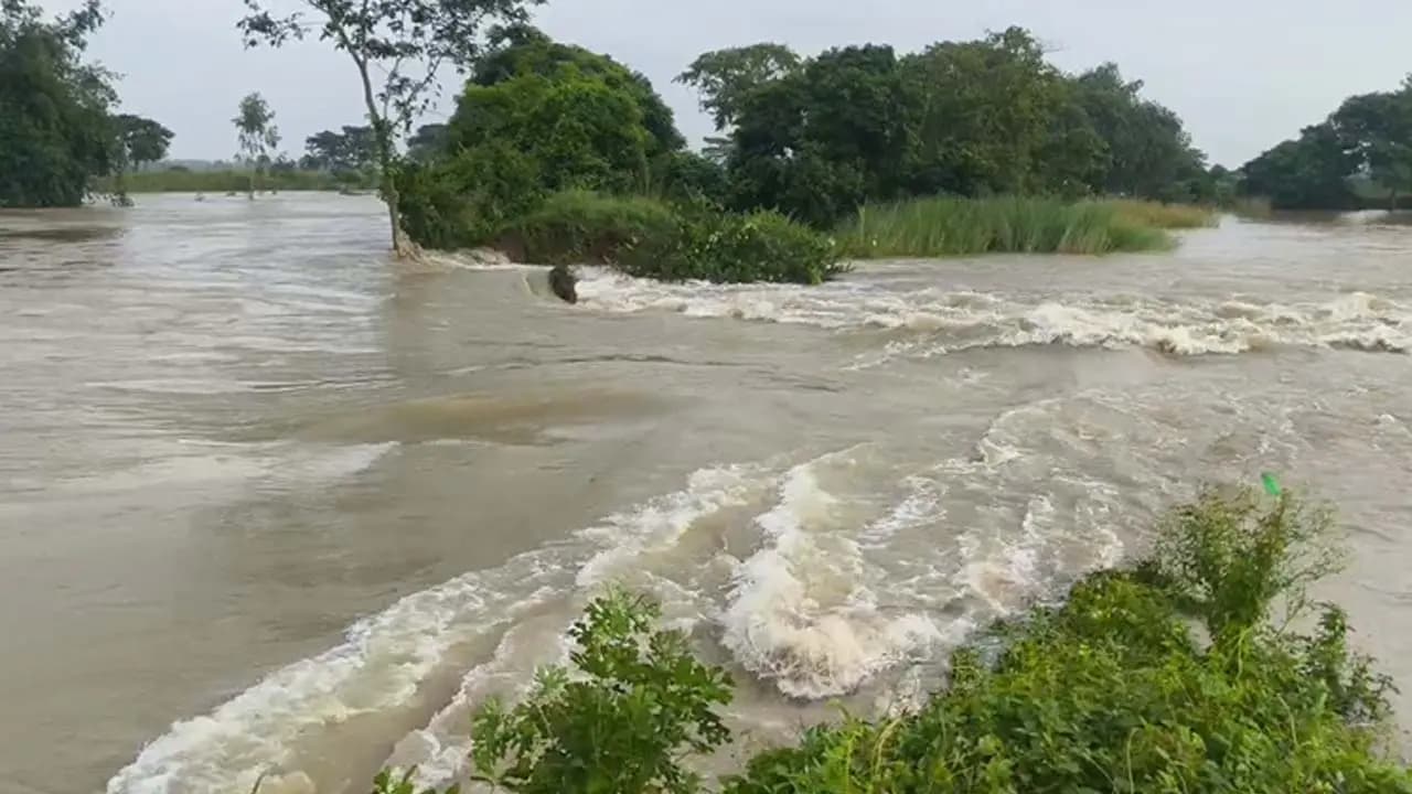 Kue River Dam Breaks