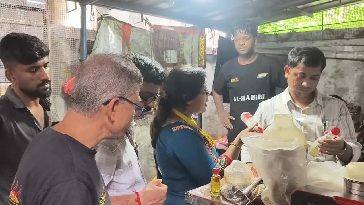 Food Safety Raid: Expired pizzas and a lack of date tagging multiple irregularities were detected during raids on hotels and restaurants in Serampore 
