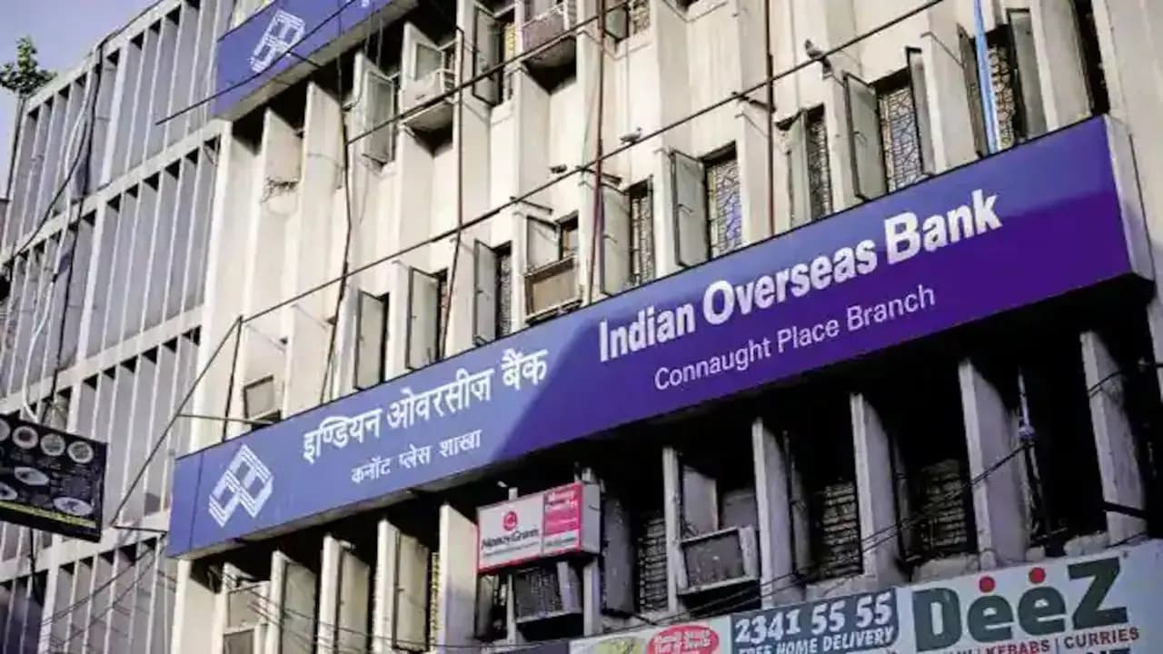 WB Jobs: Indian Overseas Bank is inviting applications for 291 Generalist or Specialist Officer posts 