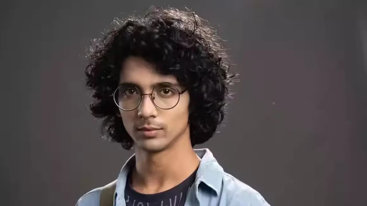 "Don't touch me!" Laughtersane screams at Big Boss Bangla's House! Everybody Astonished is this a Strategy? 