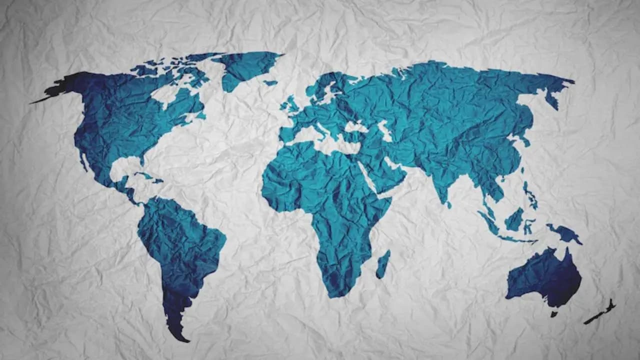 No Perfect World Map Exists: Why Equal Earth Is Gaining Attention