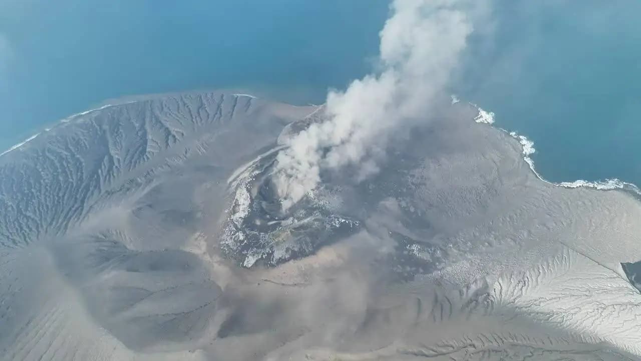 Massive Volcanic Eruption Sends Ash Cloud Across the Sky in Jakarta Schools Shut