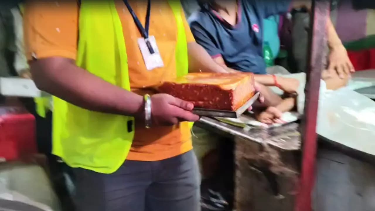 Rotten cheese and cheese cake recovered in Bowbazar during food safety raid
