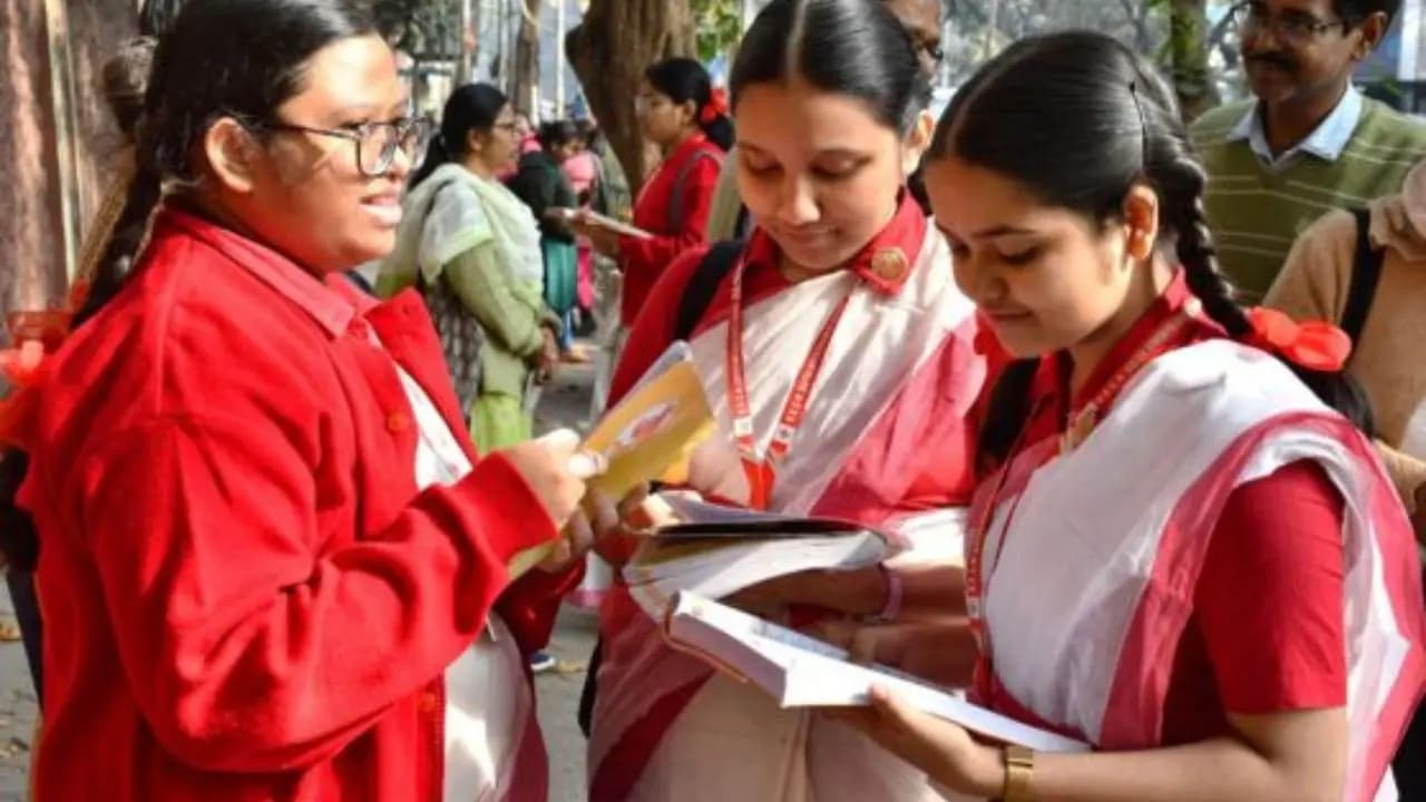 Swami Vivekananda Scholarship Scheme announced by CM Suvendu Adhikari check details 