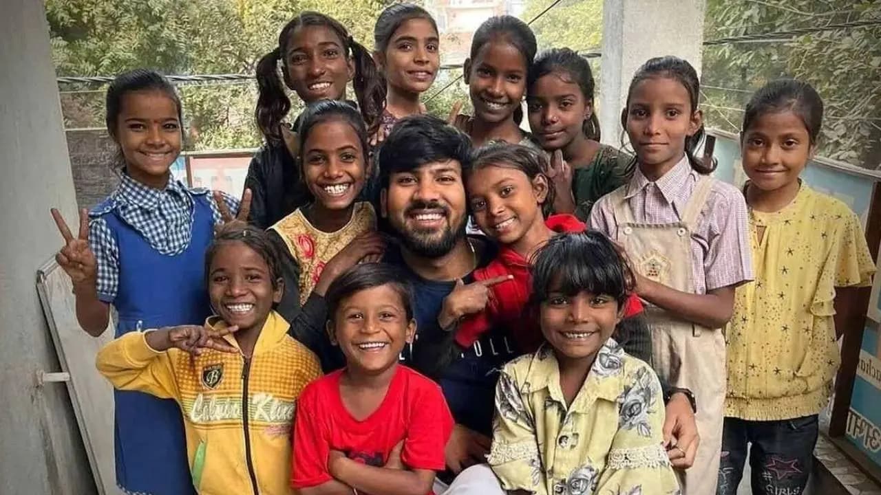 Uddeshya Sachan: Kanpur Man Dropped Out Over Fees Now Runs Free School of Happiness